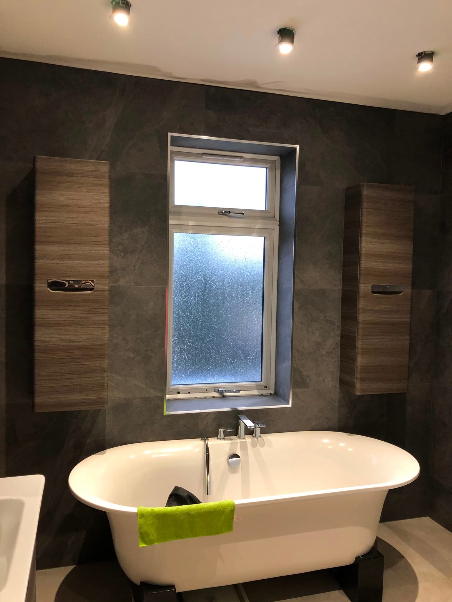 Bathtub